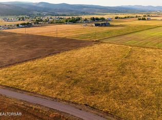 6 Crossfire Trl, Fairview, WY 83119