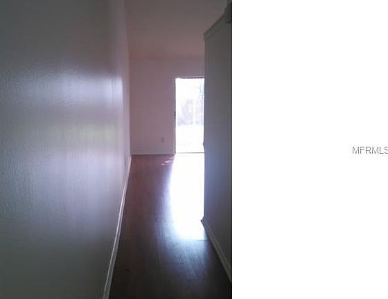 4th image of 3317 Fox Lake Dr