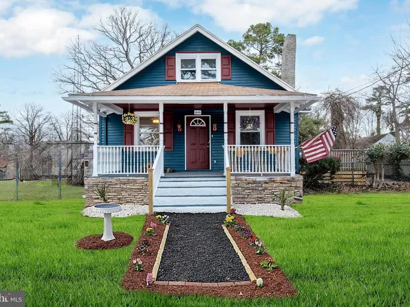 30 2nd St, Franklinville, NJ 08322