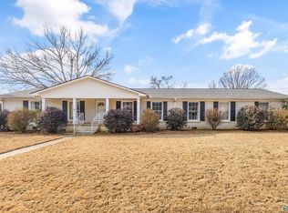 3204 Beverly Dr SW, Huntsville, AL 35801