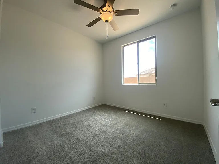 1615 E Paul Dr — Photo 23