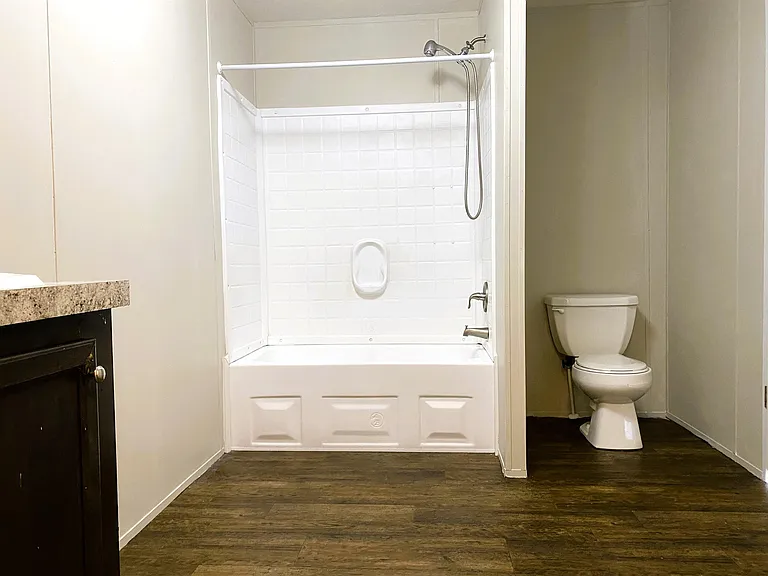502 Blakley Dr — Photo 11