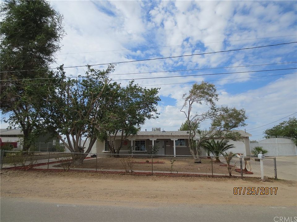 1st image of 16711 Las Palmas St