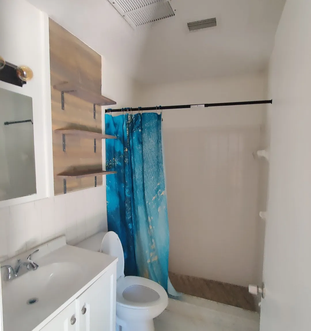 1 bed, 1558 sqft, $1,600 — Photo 2
