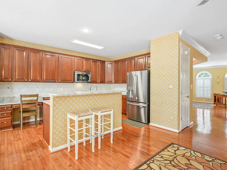 46180 Aisquith Ter — Photo 20