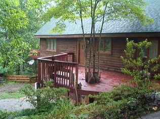 159 Winding Way Dr, Franklin, NC 28734