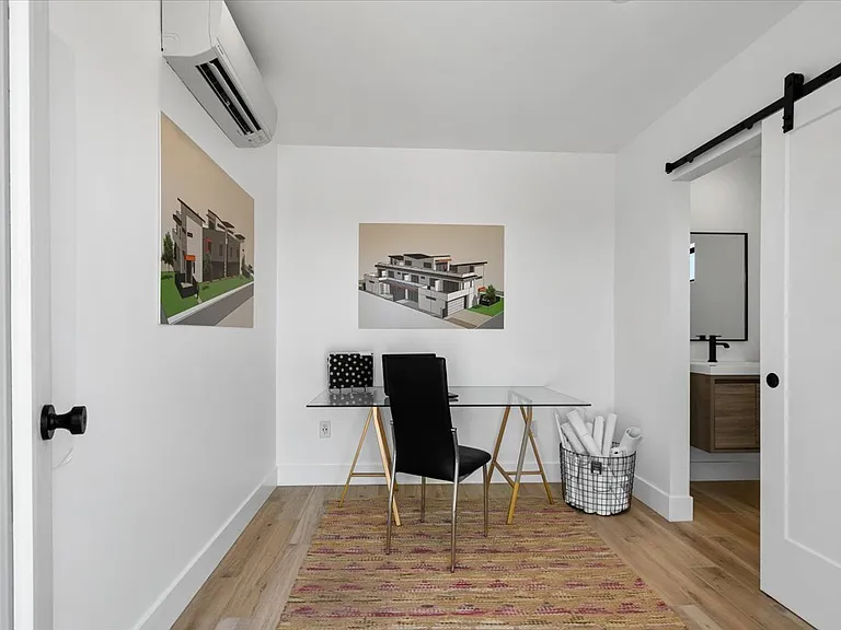 230 W Monterosa St — Photo 39