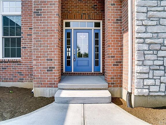 4th image of 275 Springhouse Dr