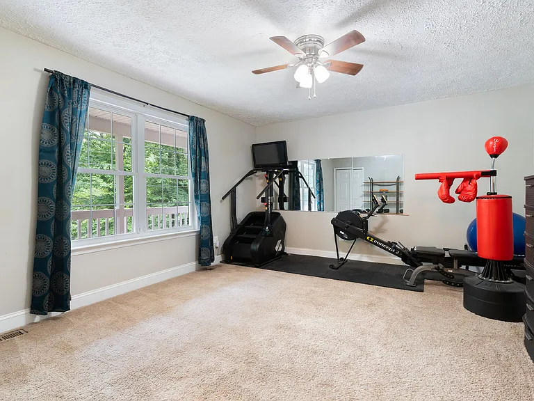 12418 Red Rock Ct — Photo 18