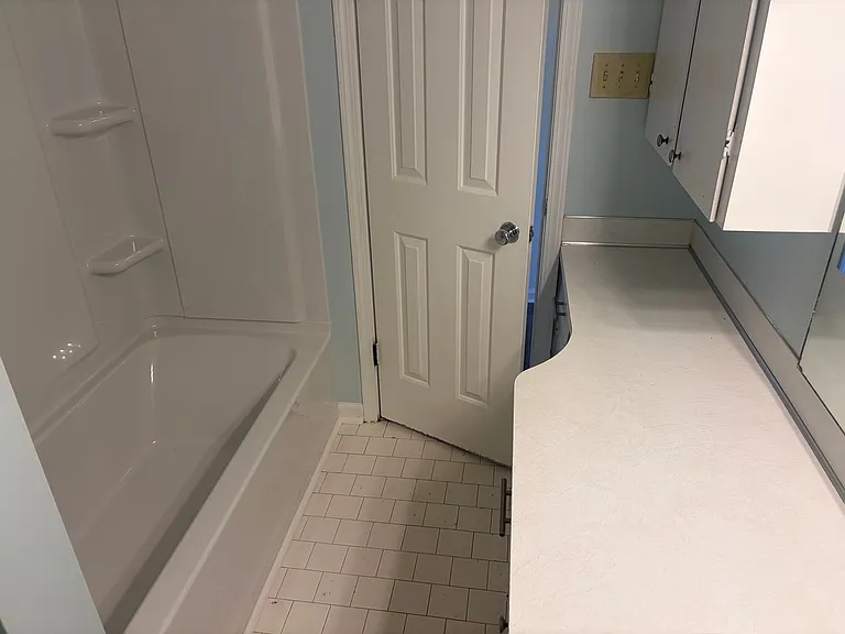 2018 Sanford Dr #1-12 — Photo 9