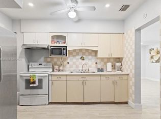 18830 NW 7th Ave #0, Miami, FL 33169