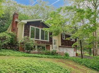 73 Reidy Hill Rd, Amston, CT 06231