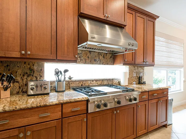 7667 Martino Cir — Photo 12