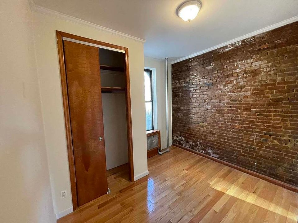 2nd image of 303 E 91st St #2W