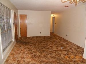 2nd image of 117 Pine Dr