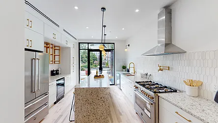 Sold by Platt New York