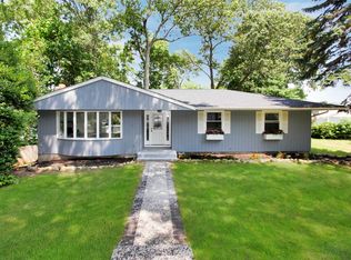 136 E 24th St, Huntington Station, NY 11746