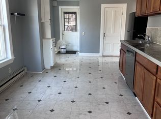 4 Thompson St #2, Ashland, NH 03217