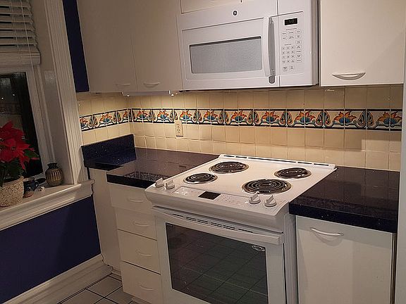5th image of 470 Lake Ave Unit 2N
