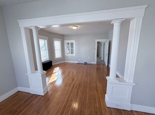 9 Lewis St #1, Worcester, MA 01610