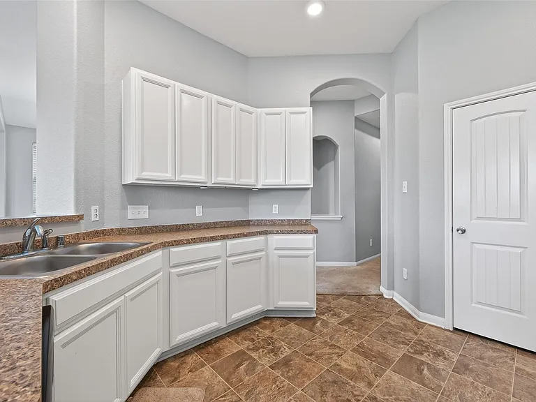 13922 Katlin Rd — Photo 22
