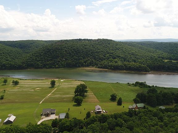 5th image of 4103 River Rd