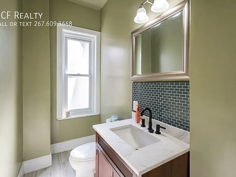 5426 W Jefferson St — Photo 10