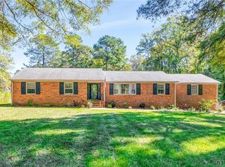 10062 Studley Farms Dr, Mechanicsville, VA 23116