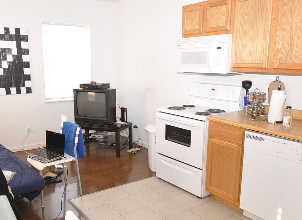 916 N 15th St Unit C 1 2