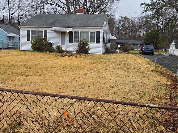 3rd image of 11210 Beach Rd