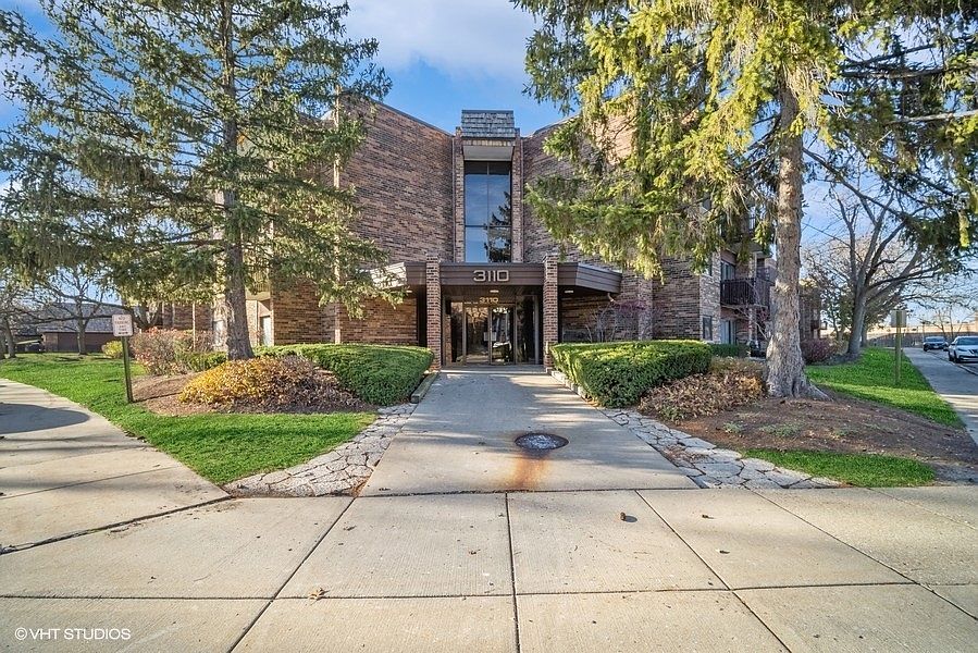1st image of 3110 Pheasant Creek Dr APT 109
