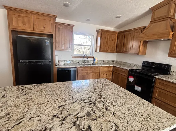 (undisclosed Address), Davis, OK 73030