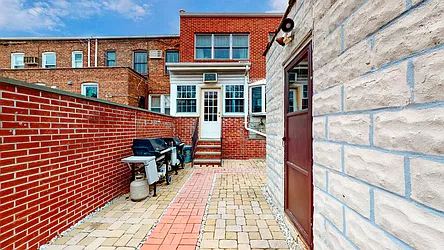 Sold by Capri Jet Realty Corp