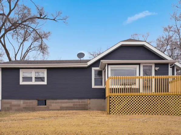 3954 S Concord St, Davenport, IA 52802