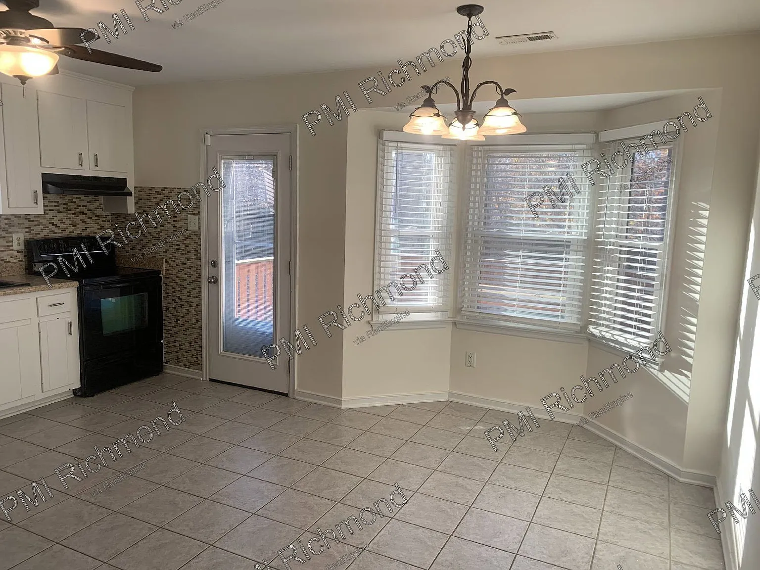 3 bed, 2.0 bath, 1100 sqft, $1,970 — Photo 4