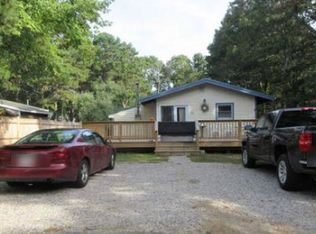 34 Shorecrest Dr, East Falmouth, MA 02536