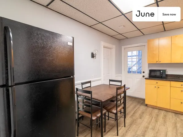 6 7th St, Cambridge, MA 02141