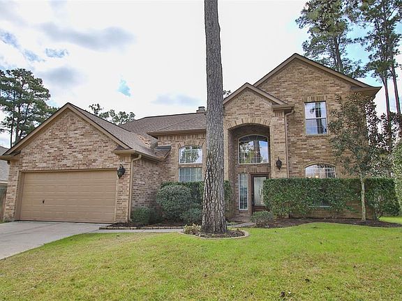 2nd image of 1327 Pine Trl
