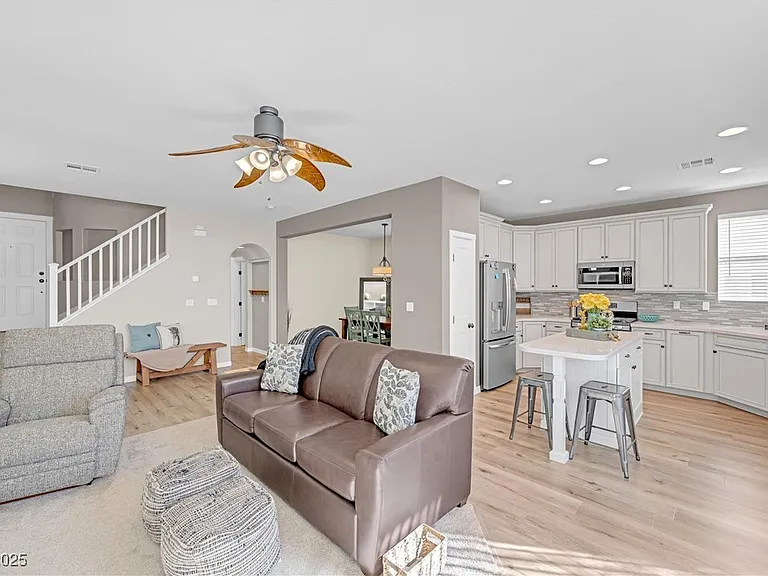 9171 Denver Sky Ave — Photo 1