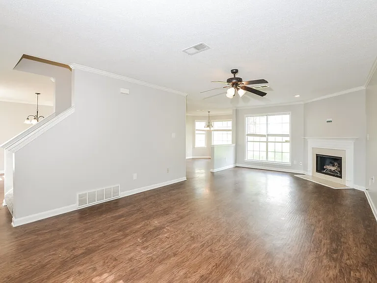 6331 Fairway Hill Cv — Photo 4