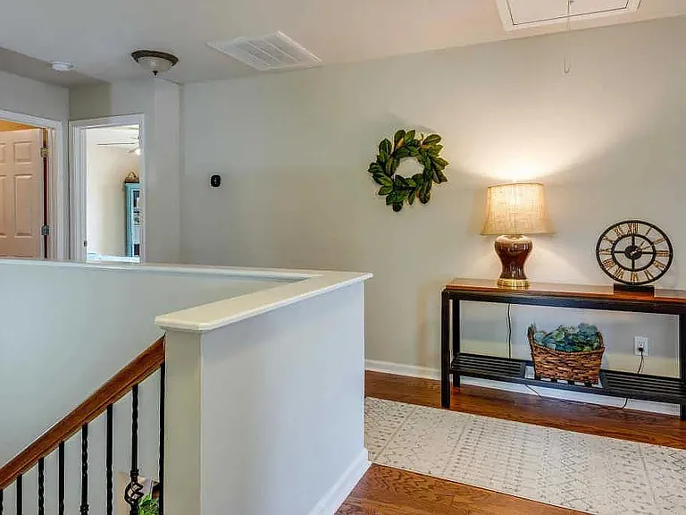 7528 Watervale Dr — Photo 22