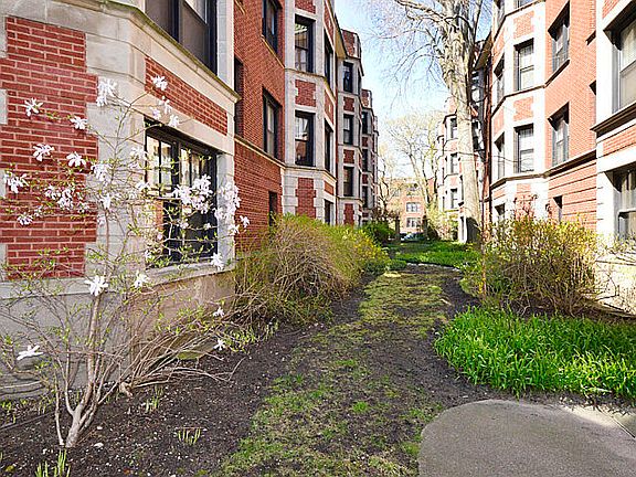 3rd image of 7649 N Eastlake Ter APT 3A