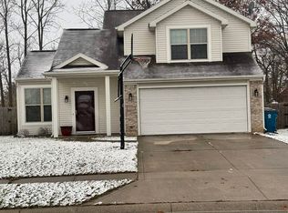 1635 Clifty Pkwy, Fort Wayne, IN 46808