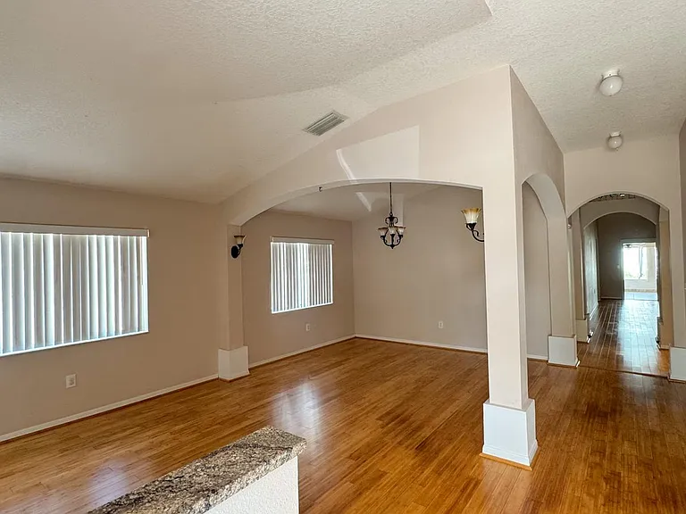 3335 Pine Top Dr — Photo 15
