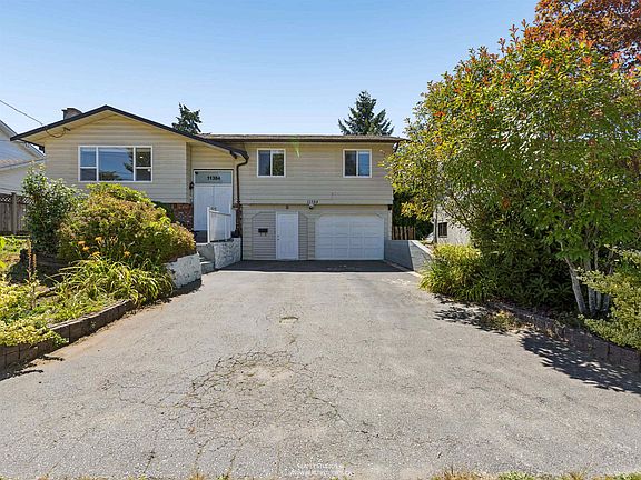 2nd image of 11384 86a Ave