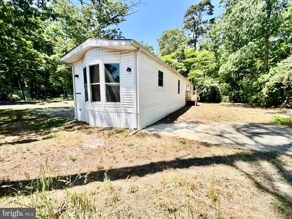 448 Evergreen Rd, Millville, NJ 08332