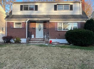 45 11th Ave, Hawthorne, NJ 07506