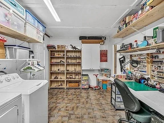 608 Oak Ln — Photo 21