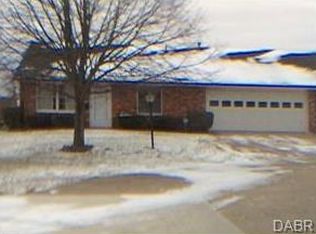 3321 N Argonne Ln, Springfield, OH 45503