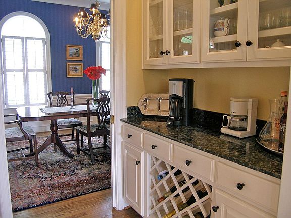 Butler's Pantry